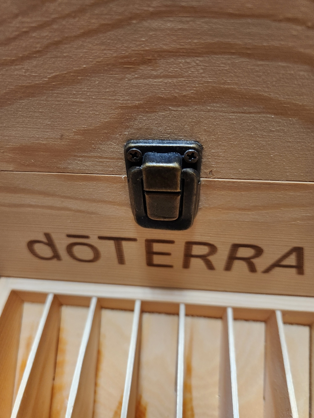Authentic doTERRA 3-Tier Multi-Level Wooden Essential Oil Storage Chest Box - Picture 6 of 8